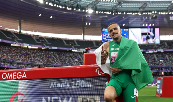 عثماني اسكندر جميل يكتب التاريخ ويحقق رقماً قياسياً بارالمبياً جديداً في باريس 2024